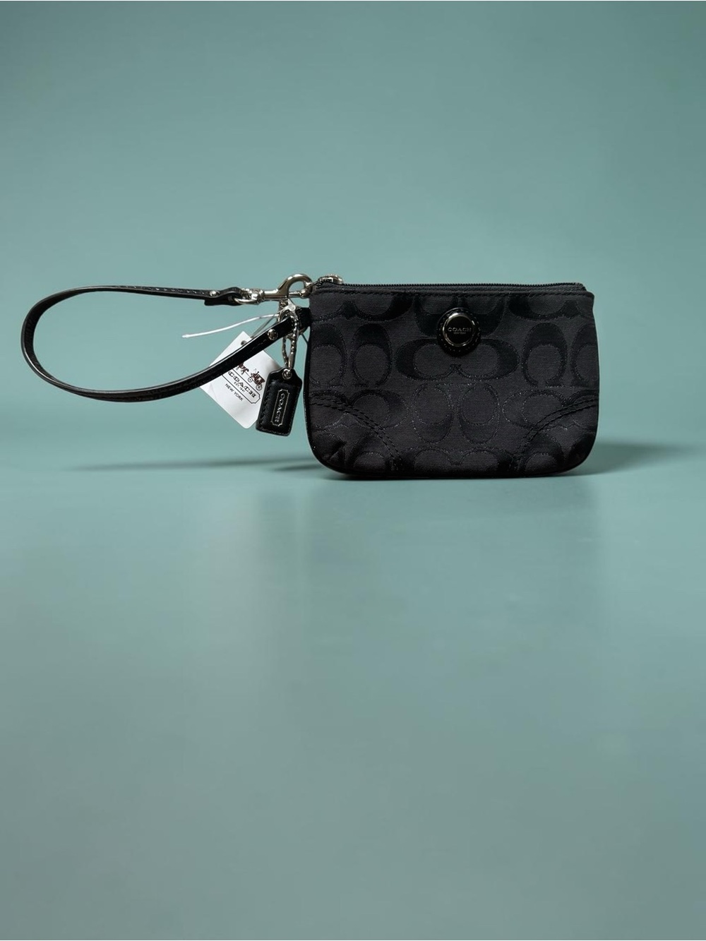 Coach Park Signature Medium Wristlet (Style Number F49175). NWT